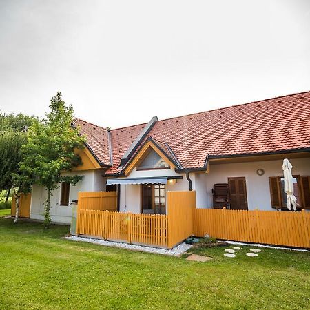 Golf Apartment With Spa Tickets Discount Moravske-Toplice Exteriör bild